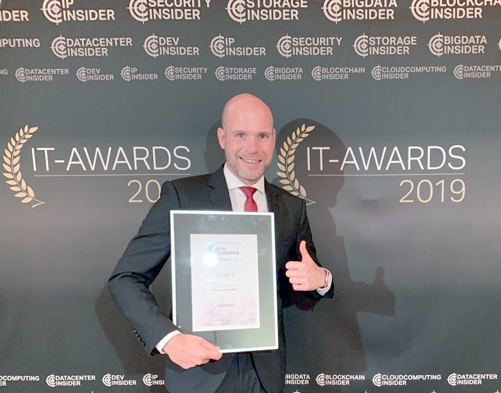 At an event hosted by Vogel IT Media, CEO Sven Huschke accepted the IP-Insider Award for Enterprise Mobility in silver.