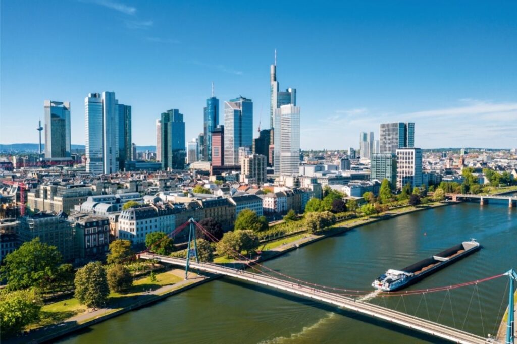 Frankfurt am Main - neuer Serverstandort